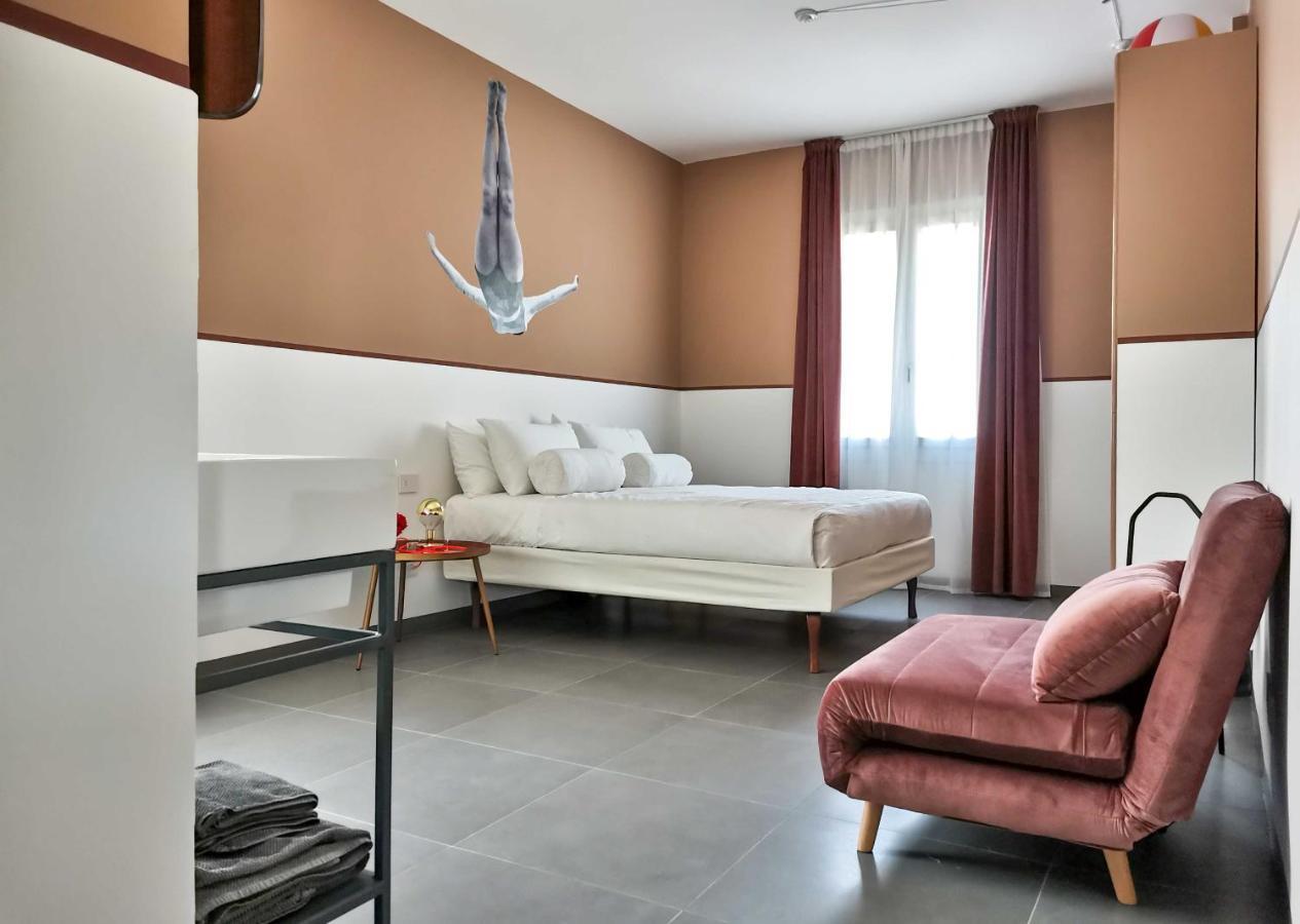 Casa Sebina - Your Design Home On The Lake - 3 Bathrooms 3 Bedrooms Desenzano del Garda Bagian luar foto